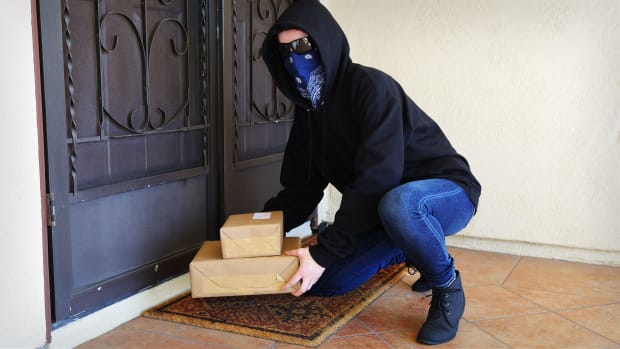 Package Theft Lead JS 110322