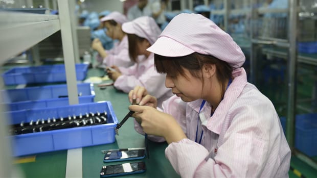 THUMB China Apple factory JS 111022