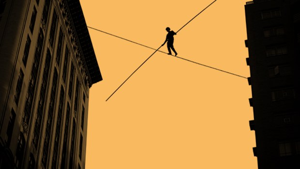 2 Factors Indicate Market Is Walking a Perilous High Wire