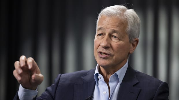Jamie Dimon, chief executive officer of JPMorgan Chase & Co., during a Bloomberg Television interview on the sidelines of the JPMorgan Tech Stars Leadership Forum in London on Oct. 2, 2023. Photographer: Jason Alden/Bloomberg via Getty Images.