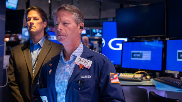 NEW YORK, NEW YORK - SEPTEMBER 03: Traders work on the floor of the New York Stock Exchange (NYSE) on September 03, 2025 in New York City. The Dow was down over 150 points in morning trading. (Photo by Spencer Platt/Getty Images)