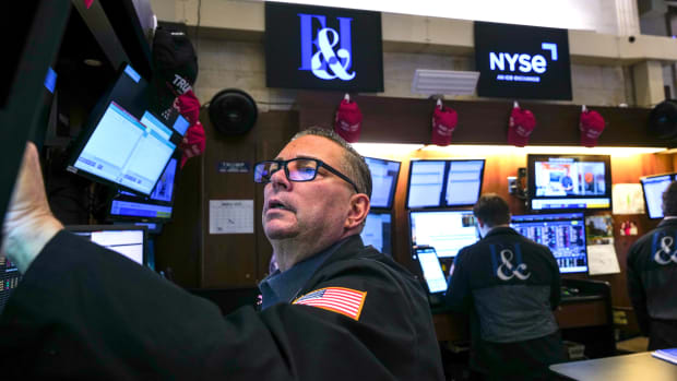 NEW YORK, NEW YORK - MARCH 07: Traders work on the floor of the New York Stock Exchange (NYSE) on March 07, 2025 in New York City. The Dow was mixed in morning trading as confusion over the Trump administration's tariff policy continued to spook investors and global markets.  (Photo by Spencer Platt/Getty Images)
