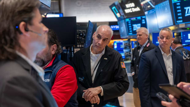 NEW YORK, NEW YORK - MARCH 19: Traders work on the floor of the New York Stock Exchange (NYSE) on March 19, 2025 in New York City. The Dow was up 200 points in morning trading as investors wait for the Federal Reserve to announce any changes in the interest rate at the conclusion of its March meeting.  (Photo by Spencer Platt/Getty Images)