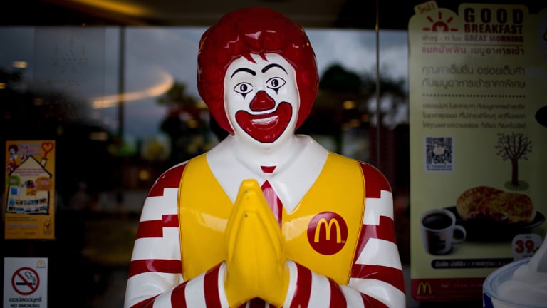 McDonald's Shares Go Rancid -- Golden Arches See Stock Dive Below Key Price