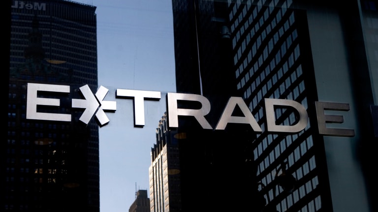 E-Trade Shares Up as CEO Welcomes M&A Prospect; Q3 Results Beat Estimates