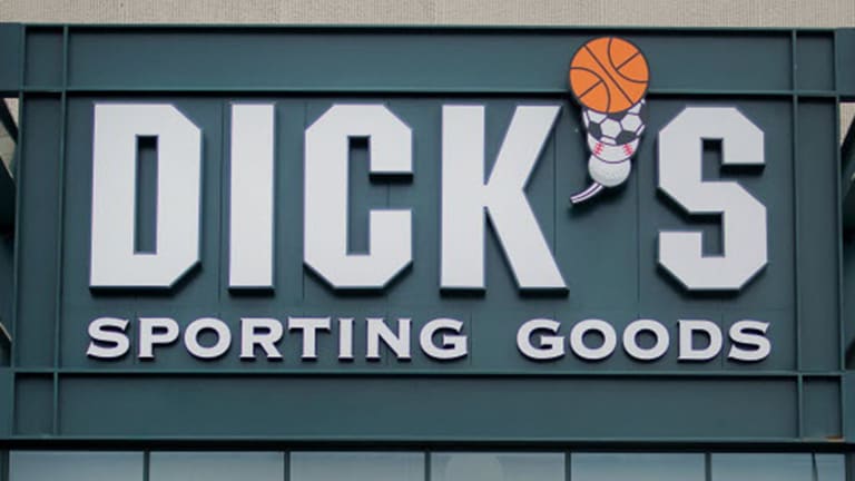 Dick's Sporting Goods Slides on Falling Sales