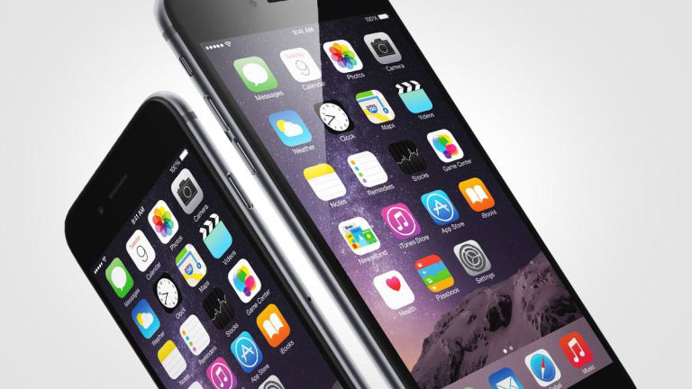 Apple Slides on HSBC Price Target Cut Linked to Tariff-Triggered iPhone Concerns