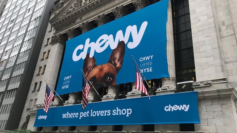 Chewy Investors Tell David Einhorn to Take a Walk Following Critical Comments