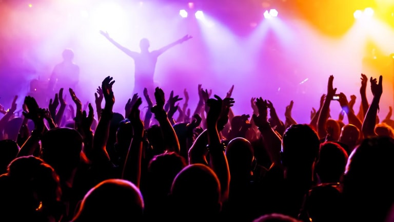 13 Ways to Score Cheap Tickets to Your Next Concert