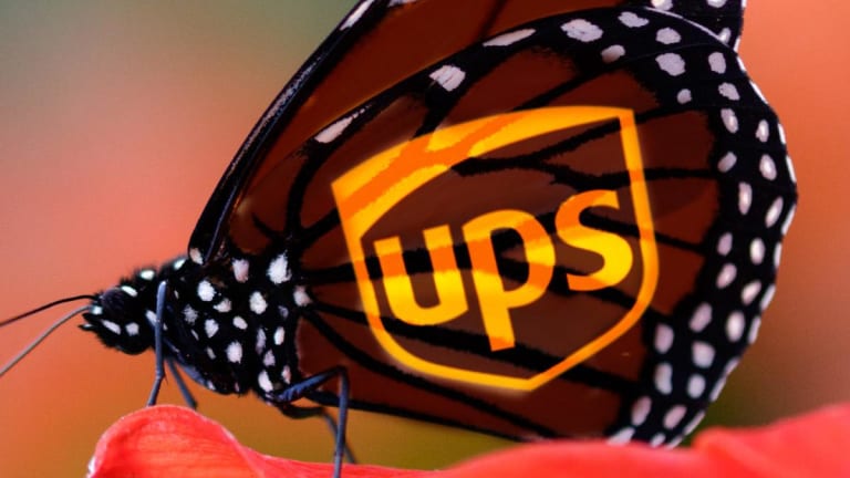 UPS to Add 6,000 Natural-Gas-Powered Vehicles for $450 Million