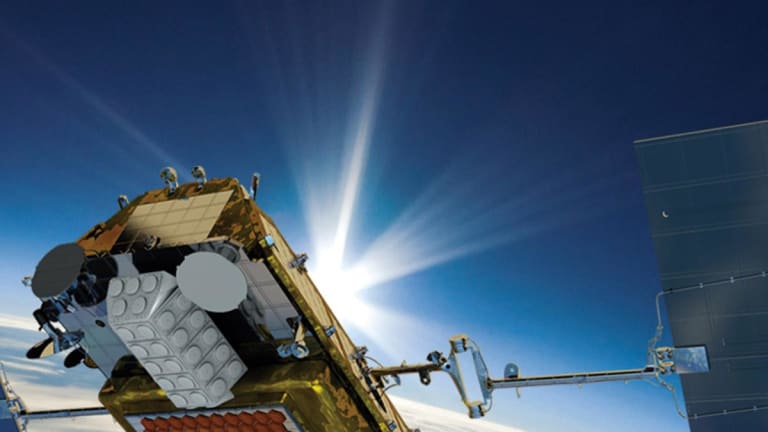 Iridium Rockets After Analyst Boosts Satellite Contractor