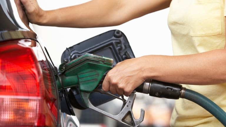 Rising Gas Prices Unlikely to Hurt Retailers This Summer