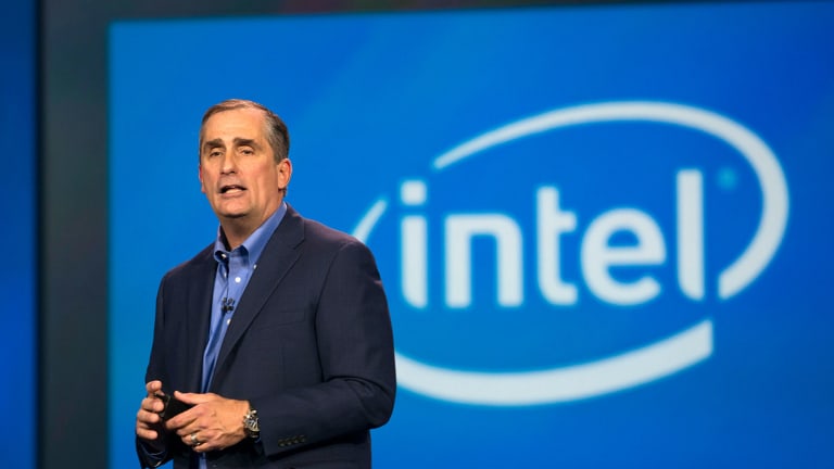 Intel Earnings Get a Boost From Uncle Sam: What Wall Street's Saying