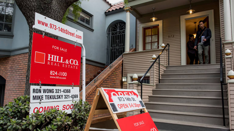 7 Amazing Investments on America's New Housing Boom
