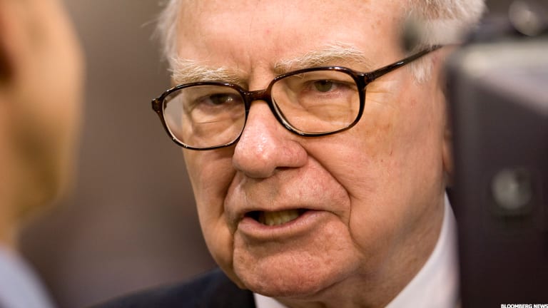 Warren Buffett’s 'Huge Mistake' May Be the Stock to Own in 2015