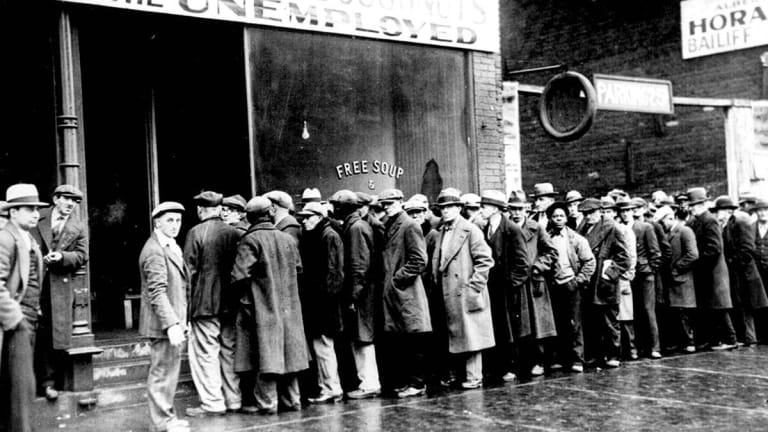 Great Depression: Causes, Effects and Timeline