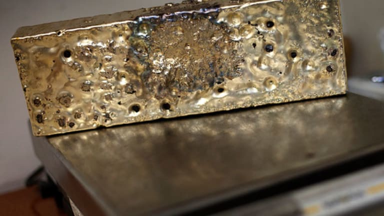 Gold Prices Rise as Investors Re-Establish Positions