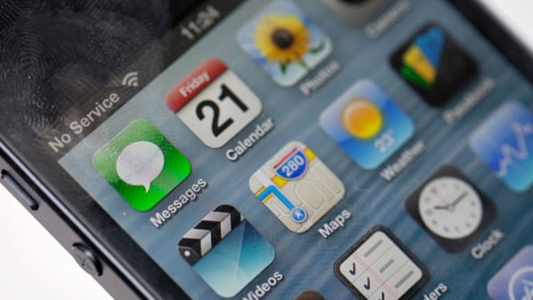 The 5 Dumbest Things in the Smartphone World