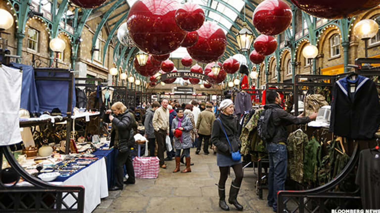 Mall Operator Macerich Rejects Simon's Hostile Takeover Bid