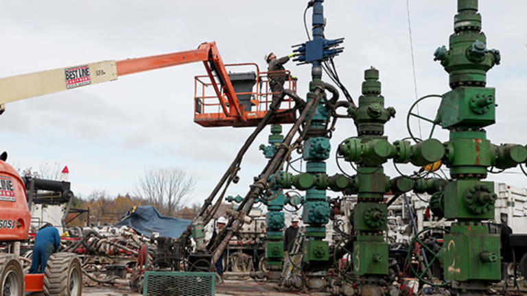 Fracking Growth Moves Too Rapidly for Environmental Caution