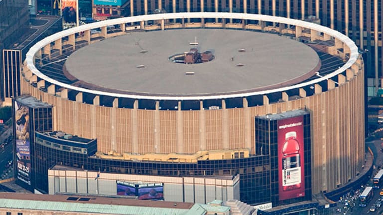 How Madison Square Garden Msg Could Get A Windfall From Its Air