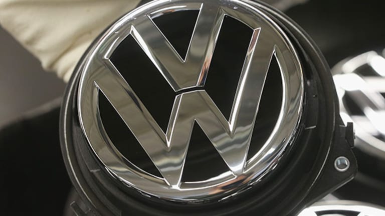 VW Discovers Being No. 1 Isn't Cause for a Celebration