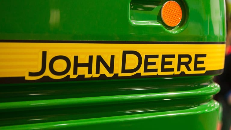 Deere Stock Chart