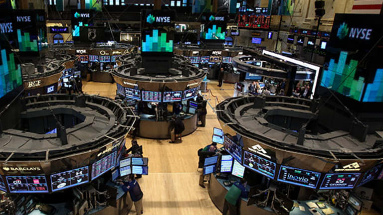 What It S Like On The Floor Of The New York Stock Exchange Thestreet