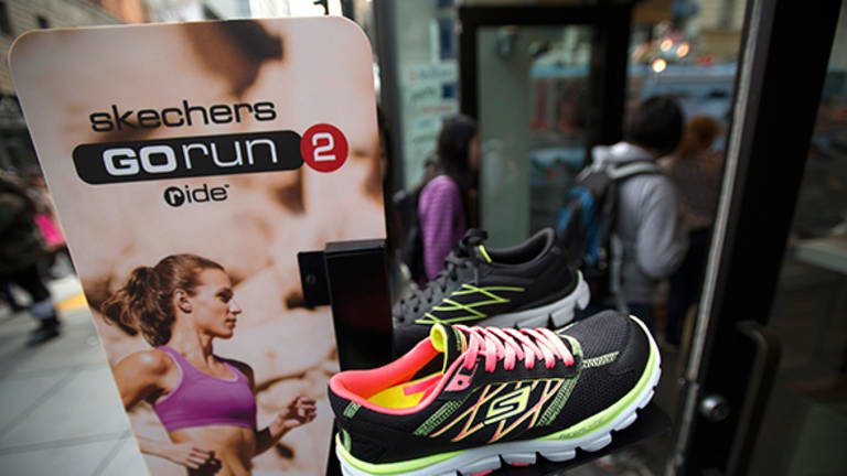 Jim Cramer: Choose Nike Over Skechers 