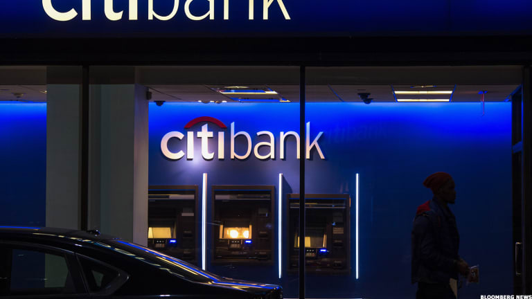 Citi Trading Revenue May Dive 15% as Goldman Cites 'Challenging' Bond Market