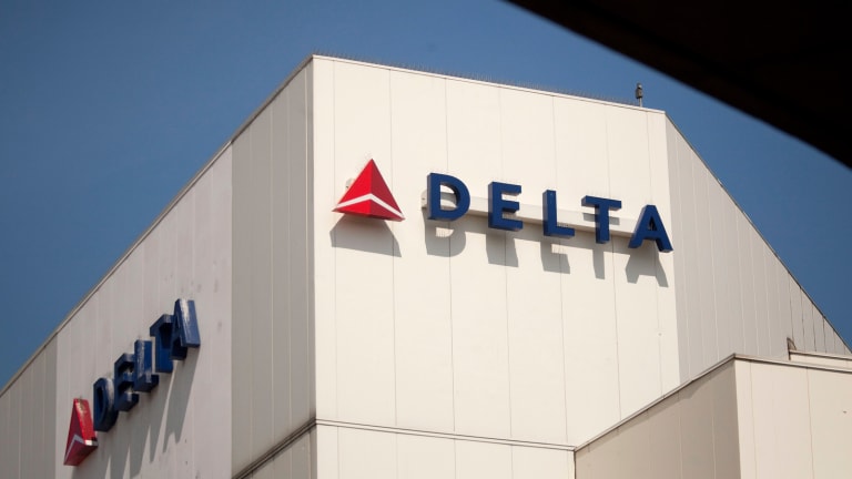 Delta Air Lines Is Still Not Ready to Back ATC Reform Bill, Sources Say