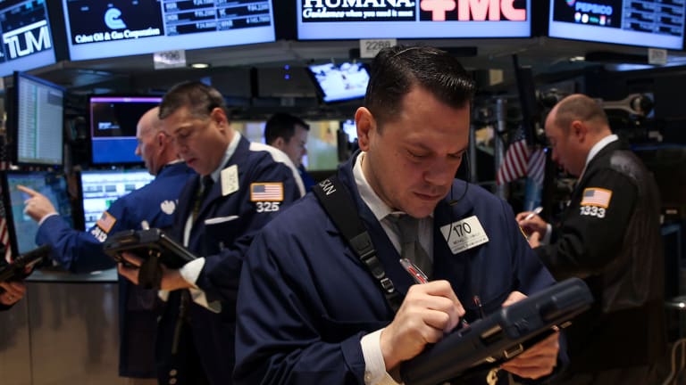 Stocks Retreat on Lower Oil Prices, Rate Hike Jitters