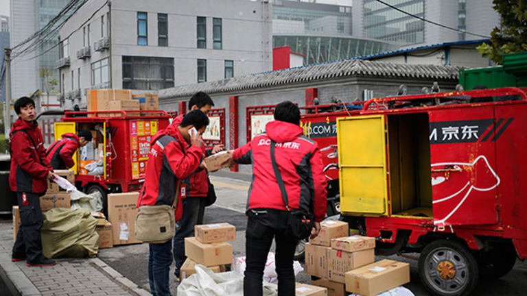 Alibaba, JD.com Singles Day Records Show Chinese Consumers Are Still Spending