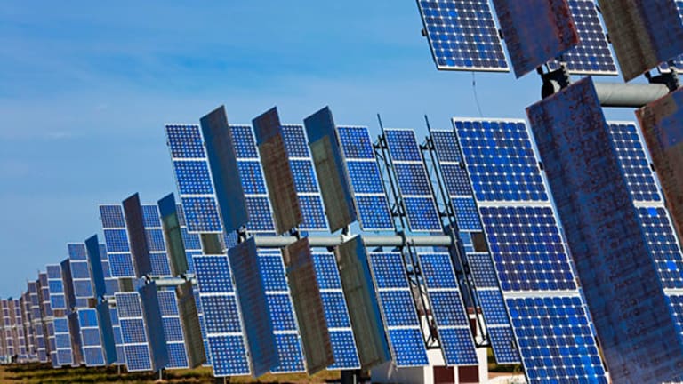 Canadian Solar (CSIQ) Falls, Barclays Downgrades