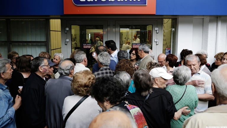 Polls Close on Greece Referendum Vote