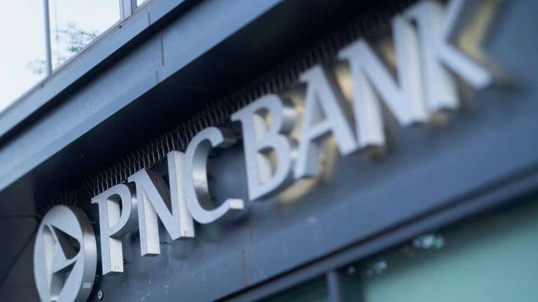 What to Expect When PNC Financial Services (PNC) Posts Q1 Results