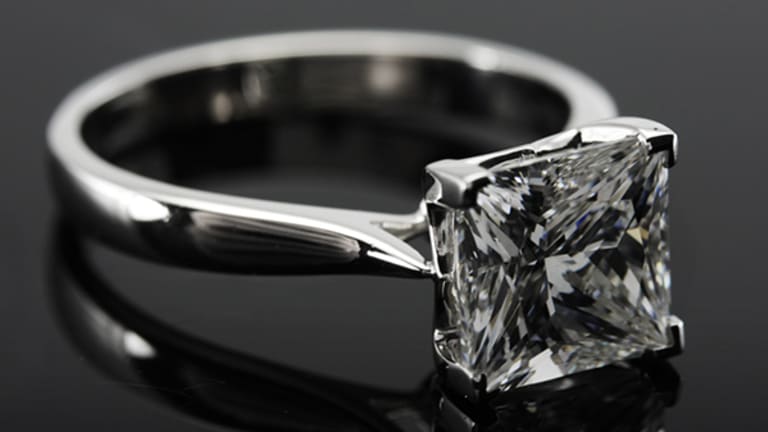 Moissanite Is Gaining in Popularity as an Alternative to Diamond