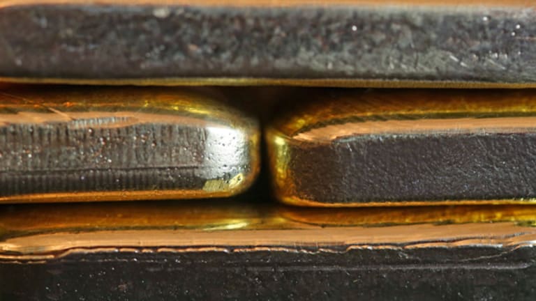 Gold Prices Rise as Monetary Policy Grabs Spotlight