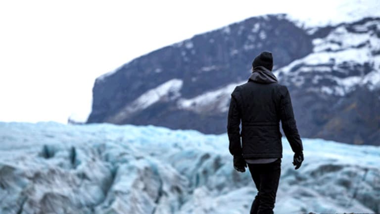 The Digital Skeptic: Investors? We Don't Need No Stinkin' Investors