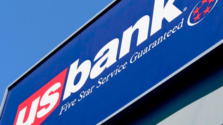 10 Big Banks Stocks To Watch In The Kitchen Sink Quarter Update