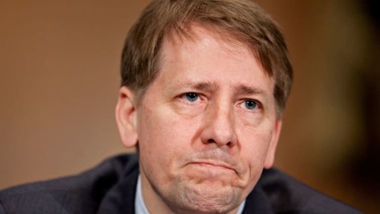 Regulator Steps Up Scrutiny of Bank Overdraft Fees