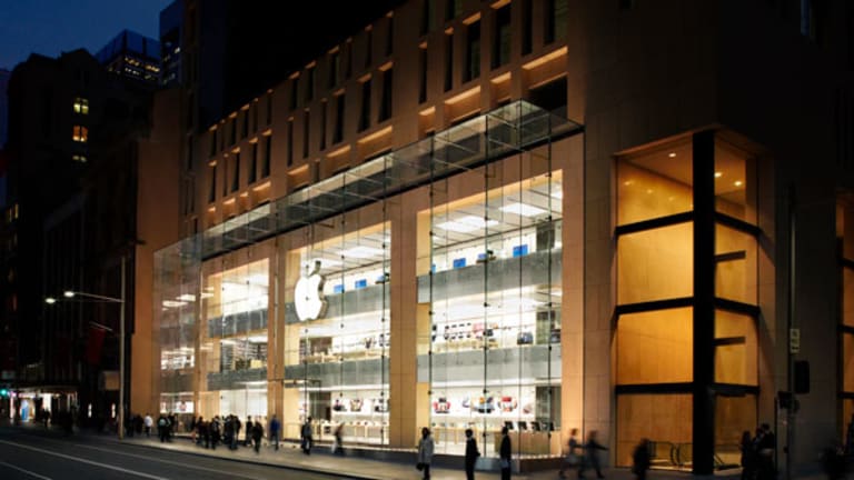 Apple iPhone 5S Rumors, Oracle Cloudy: Tech Winners & Losers