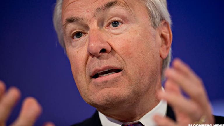 Wells Fargo CEO Optimistic on 2014