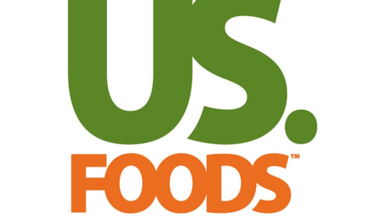 Sysco Surges on $3.5B U.S. Foods Acquisition From KKR, CDR