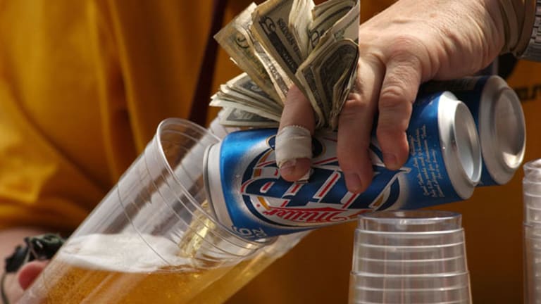 [video] Quick Take: Football Fans Save Money on Beer at the Stadium