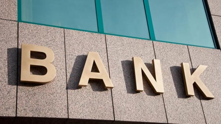 Midwest Banks vs. Northeast Banks: Here Are Winners in Each Region