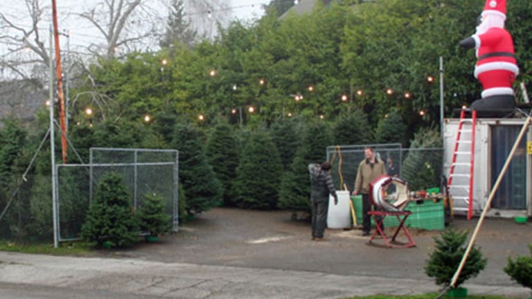 Cost Has 43% of Us Wanting to Skip the Holidays