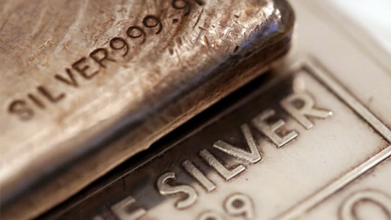 Silver Rallies for Fifth Straight Session