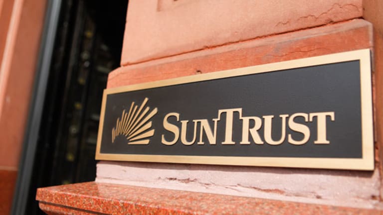 What to Expect When SunTrust Banks (STI) Reports Quarterly Results