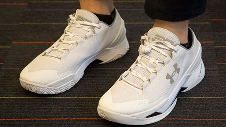 chef curry shoes